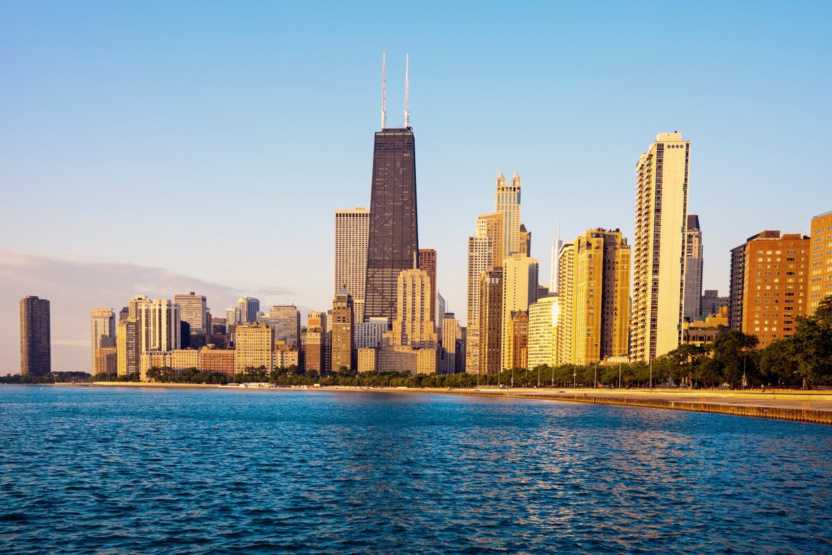 Electrician Near Gold Coast Chicago | 24/7 Service