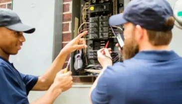 What to Review Before Hiring a Chicago Electrician