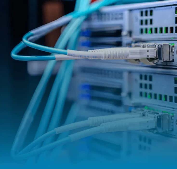 Structured Cabling Services 1 structured cabling technician