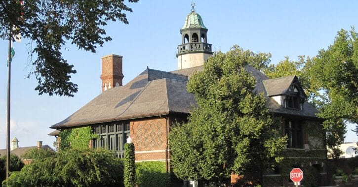 Electrician in Lake forest, Chicago, IL